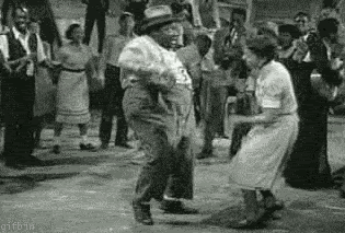 Name:  fatsplitdance.gif
Views: 131
Size:  1.85 MB