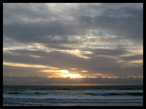 Name:  sunset06.jpg
Views: 16
Size:  26.8 KB
