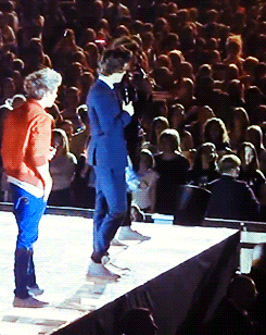 Name:  2JX8XRl.gif
Views: 35
Size:  1.67 MB