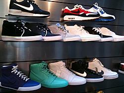Sneakerheads: Identify these shoes-35814_902487745194_3307156_49777175_6957053_n.jpg