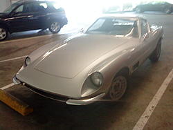 What kind of car is this?!-dsc00037.jpg