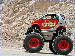 thinking of trading the UK300 for a smart car-smart.jpg