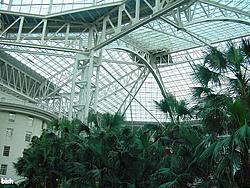 Wow...  What a COOL hotel!-opry08.jpg