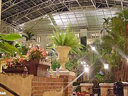 Wow...  What a COOL hotel!-opry14.jpg