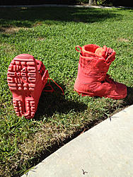 Fs: Red Lobster steezy snowboarding boots (only used twice)-image-4042475970.jpg