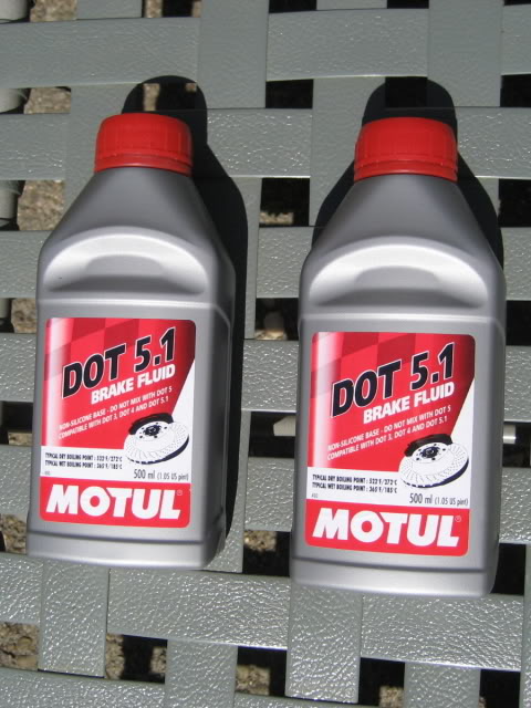 Name: MotulBrakeFluid.jpg
Views: 17
Size: 70.6 KB