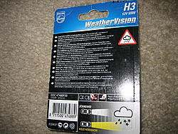 FS: NGK BKR7EIX Plugs (x4) and Philips Weathervision H3 fog bulbs-subaru-002.jpg