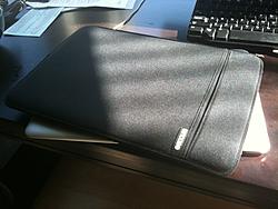 FS: MacBook Air w/SSD-photo-1-.jpg