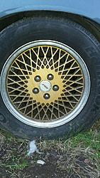 Stuff for sale-20170101_163750_resized.jpg