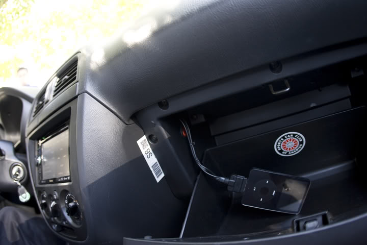 Name:  ipod_installed.jpg
Views: 14
Size:  41.9 KB