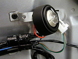 2004 Impreza 2.5 wagon-doorpaneltweeter.jpg