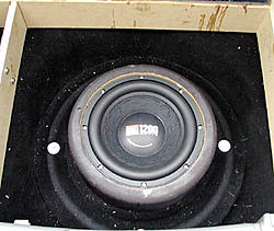 2004 Impreza 2.5 wagon-subwoofer-1.jpg