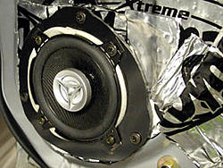 2004 Impreza 2.5 wagon-rearspeaker-1.jpg