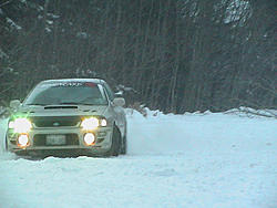 Let's start teh SNOW thread :)-iclub.jpg