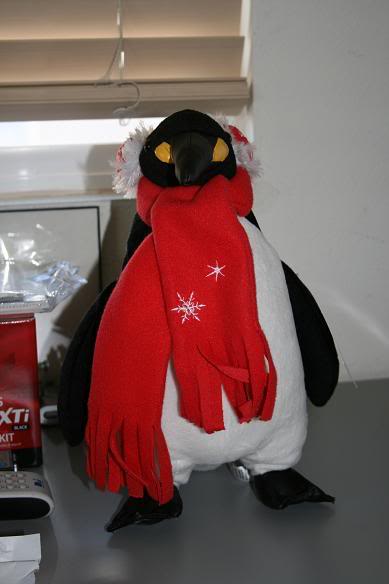 Name:  PENGUINY.jpg
Views: 96
Size:  27.3 KB