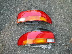 gc8 impreza  oem tail lights for sale on ebay-dscn1516.jpg