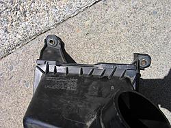 How-To: Air filter element replacement on 2002 WRX-air.filter.replacement.06.jpg