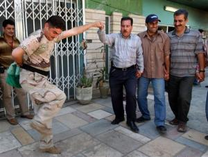 Name:  soldierdancing.bmp
Views: 12
Size:  198.7 KB