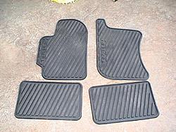 Subaru thick Rubber floor mats-mats.jpg